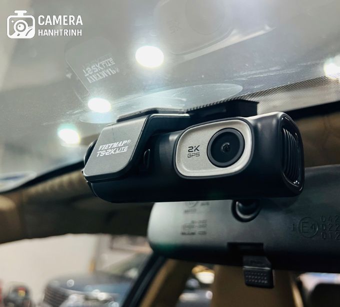 Camera hành trình vietmap ts 2k lite